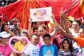 Caminata en saludo al Día Internacional de Lucha contra el Cáncer de Mama