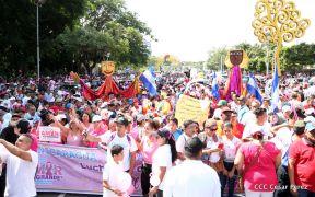 Caminata en saludo al Día Internacional de Lucha contra el Cáncer de Mama