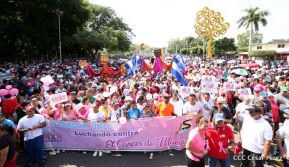 Caminata en saludo al Día Internacional de Lucha contra el Cáncer de Mama
