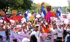 Caminata en saludo al Día Internacional de Lucha contra el Cáncer de Mama