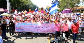 Caminata en saludo al Día Internacional de Lucha contra el Cáncer de Mama