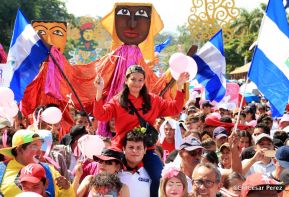 Caminata en saludo al Día Internacional de Lucha contra el Cáncer de Mama