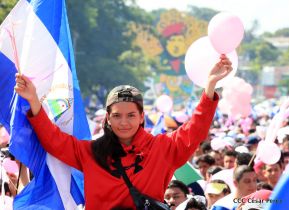 Caminata en saludo al Día Internacional de Lucha contra el Cáncer de Mama