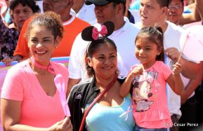 Caminata en saludo al Día Internacional de Lucha contra el Cáncer de Mama