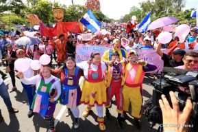 Caminata en saludo al Día Internacional de Lucha contra el Cáncer de Mama