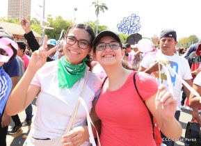 Caminata en saludo al Día Internacional de Lucha contra el Cáncer de Mama