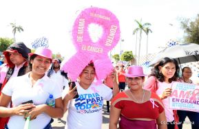 Caminata en saludo al Día Internacional de Lucha contra el Cáncer de Mama