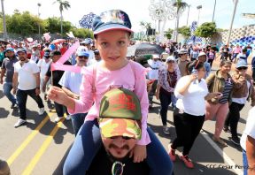 Caminata en saludo al Día Internacional de Lucha contra el Cáncer de Mama