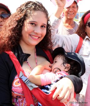 Caminata en saludo al Día Internacional de Lucha contra el Cáncer de Mama