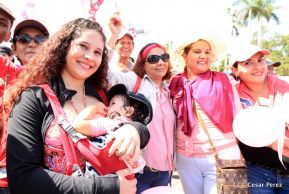 Caminata en saludo al Día Internacional de Lucha contra el Cáncer de Mama