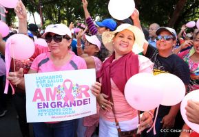 Caminata en saludo al Día Internacional de Lucha contra el Cáncer de Mama