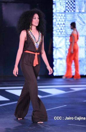 Estilo y elegancia en Nicaragua Diseña 2019 inspirada en Managua Bicentenaria