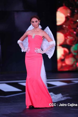 Estilo y elegancia en Nicaragua Diseña 2019 inspirada en Managua Bicentenaria