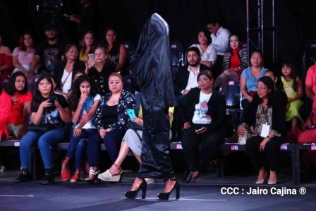 Estilo y elegancia en Nicaragua Diseña 2019 inspirada en Managua Bicentenaria