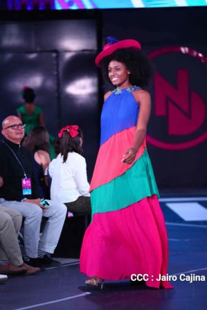 Estilo y elegancia en Nicaragua Diseña 2019 inspirada en Managua Bicentenaria