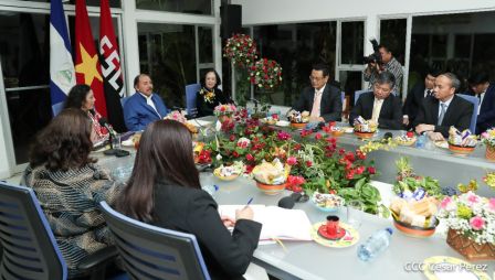 Hermandad y compañerismo en reunión del presidente Daniel Ortega y vicepresidenta Rosario Murillo con delegación de alto nivel de Vietnam