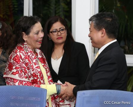 Hermandad y compañerismo en reunión del presidente Daniel Ortega y vicepresidenta Rosario Murillo con delegación de alto nivel de Vietnam