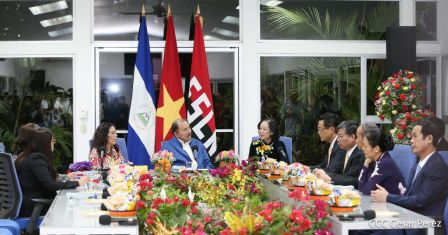 Hermandad y compañerismo en reunión del presidente Daniel Ortega y vicepresidenta Rosario Murillo con delegación de alto nivel de Vietnam