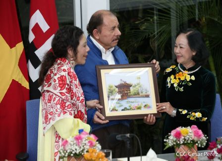 Hermandad y compañerismo en reunión del presidente Daniel Ortega y vicepresidenta Rosario Murillo con delegación de alto nivel de Vietnam