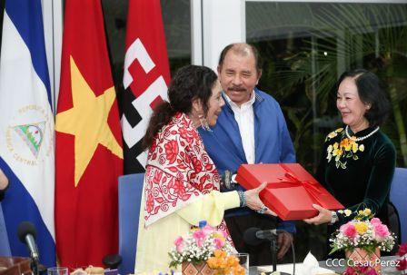 Hermandad y compañerismo en reunión del presidente Daniel Ortega y vicepresidenta Rosario Murillo con delegación de alto nivel de Vietnam