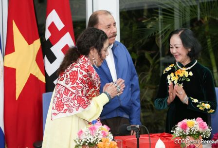 Hermandad y compañerismo en reunión del presidente Daniel Ortega y vicepresidenta Rosario Murillo con delegación de alto nivel de Vietnam