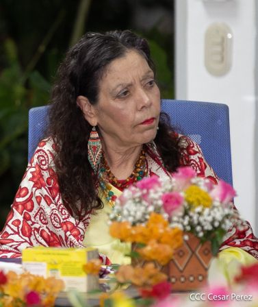 Hermandad y compañerismo en reunión del presidente Daniel Ortega y vicepresidenta Rosario Murillo con delegación de alto nivel de Vietnam