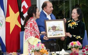 Hermandad y compañerismo en reunión del presidente Daniel Ortega y vicepresidenta Rosario Murillo con delegación de alto nivel de Vietnam