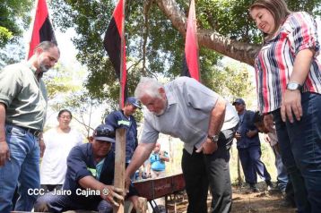 Desborde de Amor en homenaje a los héroes y mártires de Los Sabogales