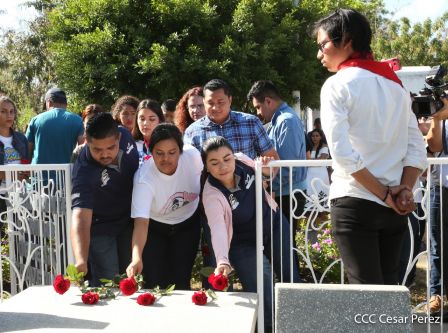Desborde de Amor en homenaje a los héroes y mártires de Los Sabogales