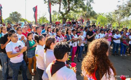 Desborde de Amor en homenaje a los héroes y mártires de Los Sabogales