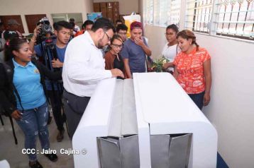 Desborde de Amor en homenaje a los héroes y mártires de Los Sabogales