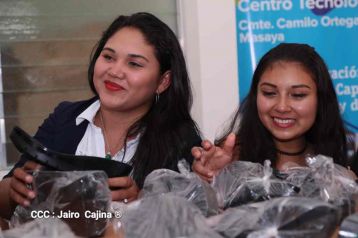 Desborde de Amor en homenaje a los héroes y mártires de Los Sabogales