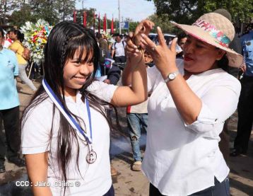 Desborde de Amor en homenaje a los héroes y mártires de Los Sabogales