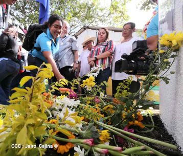Desborde de Amor en homenaje a los héroes y mártires de Los Sabogales