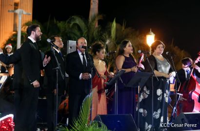 Concierto de música navideña en la Plaza de la Revolución