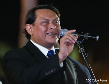 Concierto de música navideña en la Plaza de la Revolución