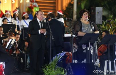 Concierto de música navideña en la Plaza de la Revolución