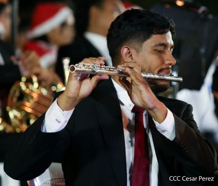 Concierto de música navideña en la Plaza de la Revolución
