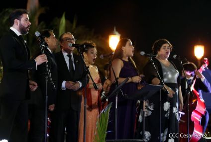 Concierto de música navideña en la Plaza de la Revolución