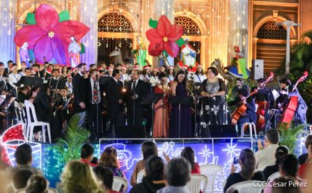 Concierto de música navideña en la Plaza de la Revolución