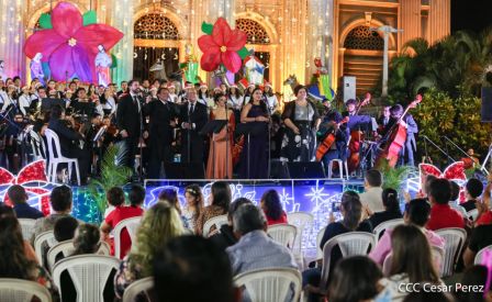 Concierto de música navideña en la Plaza de la Revolución