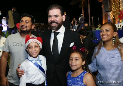 Concierto de música navideña en la Plaza de la Revolución