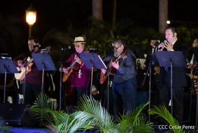 Por Amor: Nicaragua realiza concierto en homenaje a Armando Manzanero 
