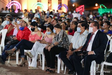 Homenaje musical a Armando Manzanero en la Plaza de la Revolución