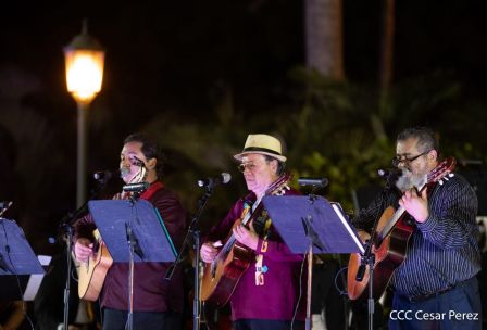 Homenaje musical a Armando Manzanero en la Plaza de la Revolución