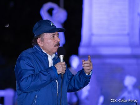 Encuentro del Presidente Daniel y la Compañera Rosario con las Familias de nuestra Nicaragua Bendita