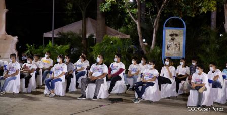 Encuentro del Presidente Daniel y la Compañera Rosario con las Familias de nuestra Nicaragua Bendita