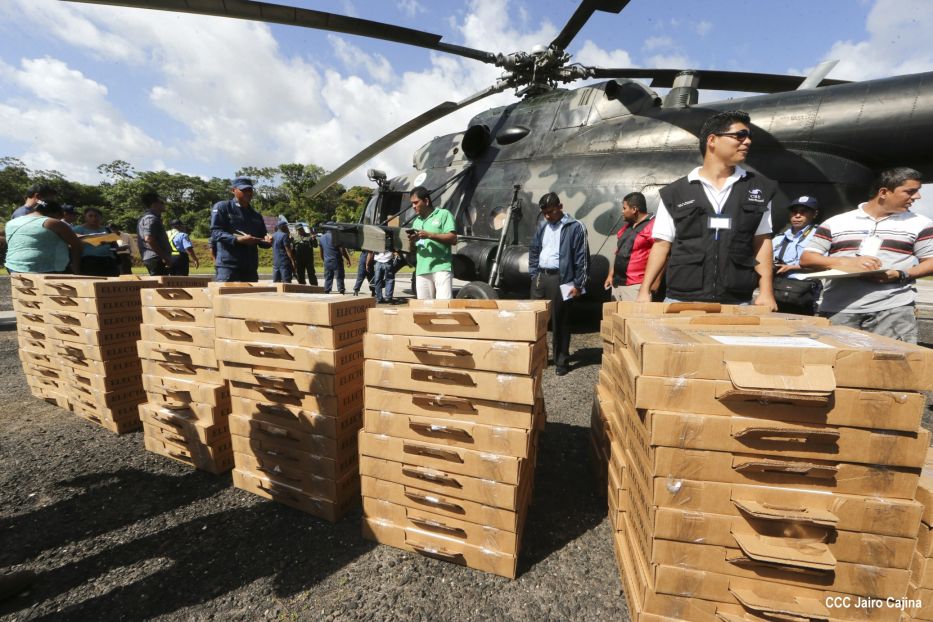 Arriba a la Costa Caribe material electoral