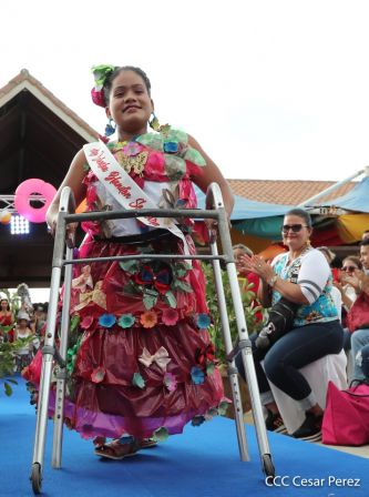 Nicaragua Fuerza Bendita: III Edición de la Pasarela Verano de Amor