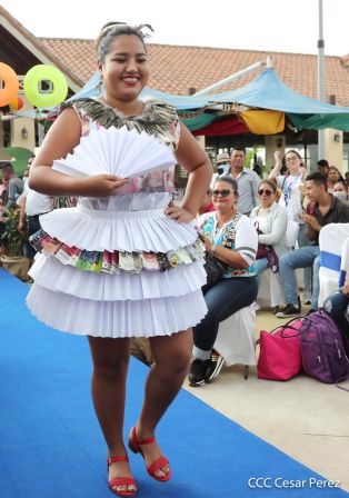 Nicaragua Fuerza Bendita: III Edición de la Pasarela Verano de Amor